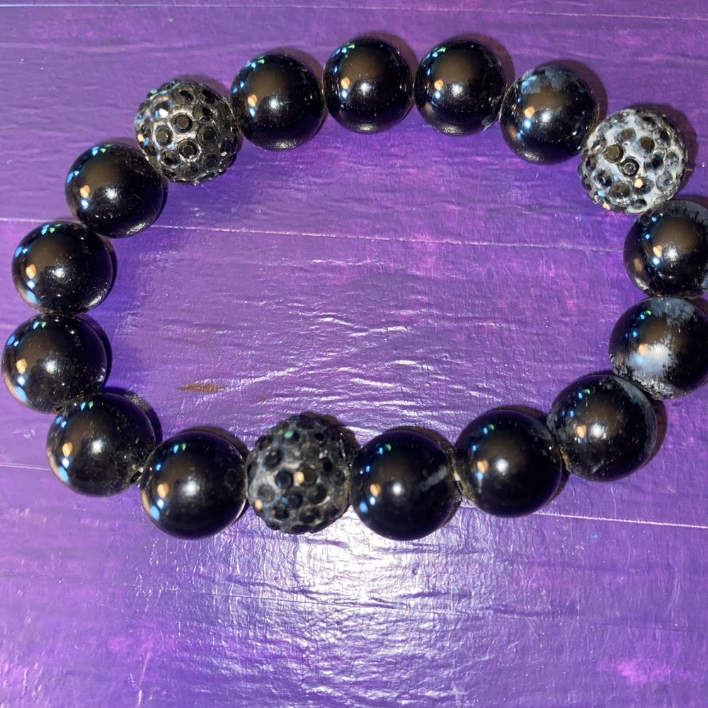 Stretchy Rhinestones & Beaded Bracelet - Picture 2 of 6